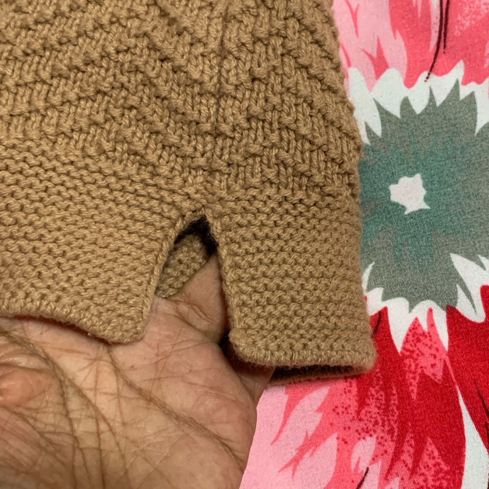 Old Navy Brown Sweater - Picture 4 of 7
